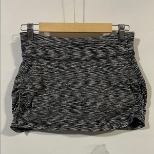 Athleta athletic Black and Gray Patterned Skirt